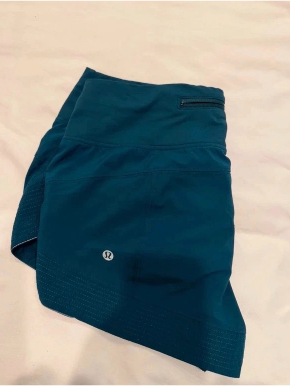 lululemon athletica Teal Mid-Rise Athletic Shorts